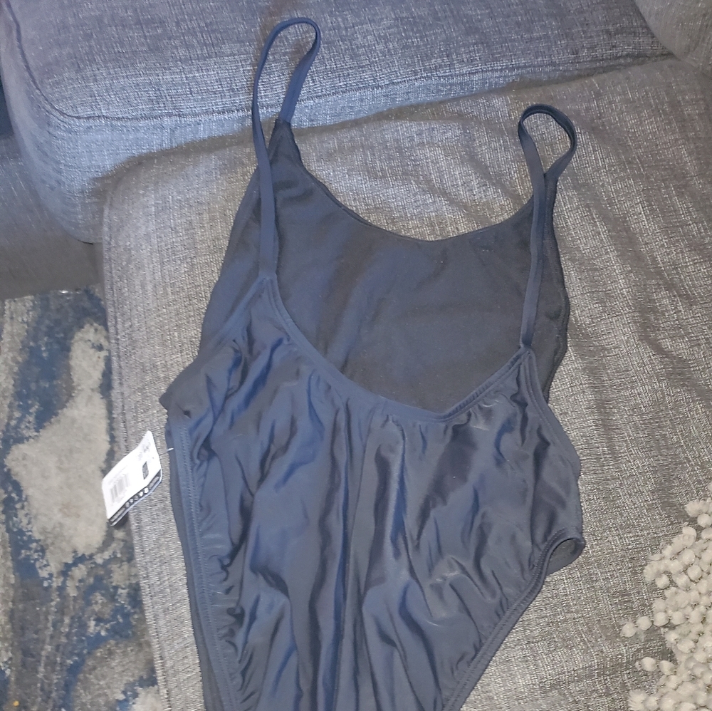 Bathing suit - Picture 2 of 2